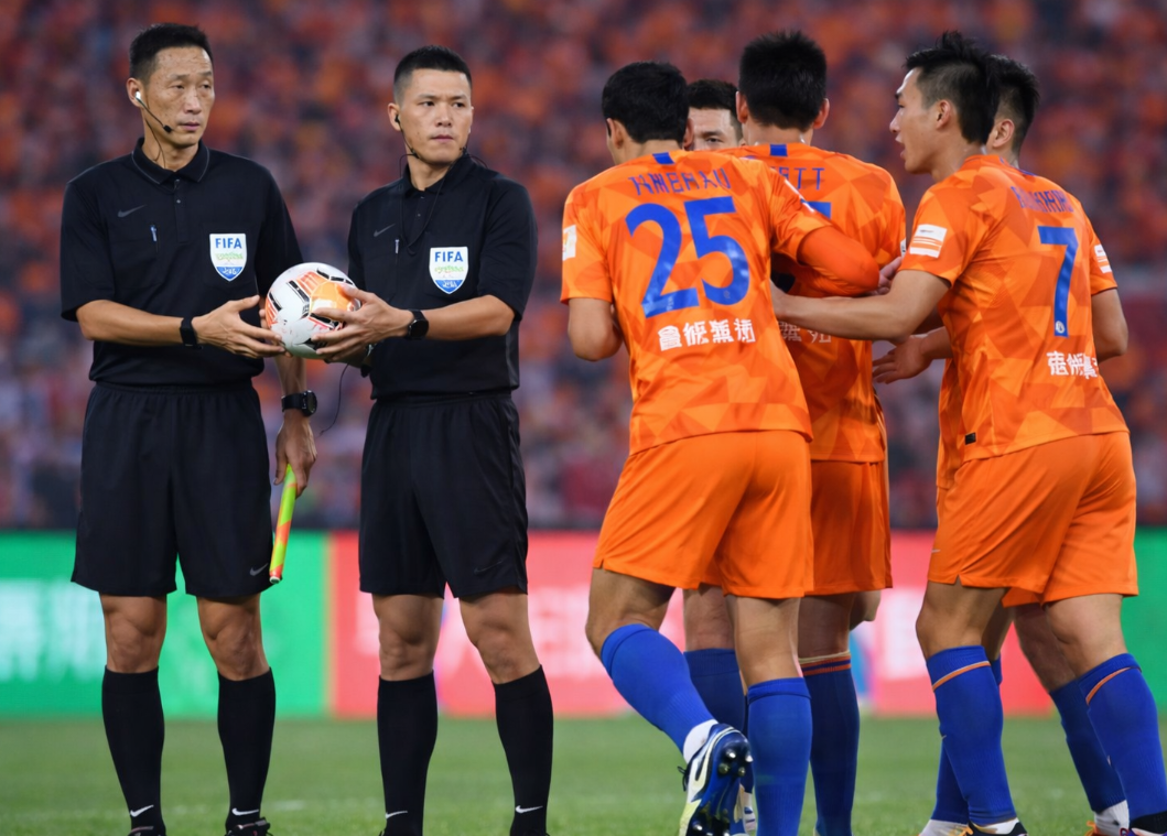 唐瑞闪耀中甲赛场，鲁能小将或成未来锋线新星